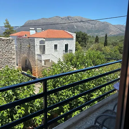 λευκιασ. Pírgos Dhiroú